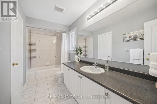 4 Davidson Street, Whitby (Williamsburg), ON - Indoor Photo Showing Bathroom