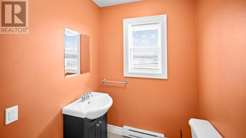 1 Leander Place, Sunnyside, NL - Indoor Photo Showing Bathroom