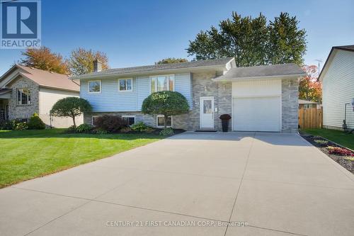 224 Munroe Street, West Elgin (West Lorne), ON - Outdoor With Facade