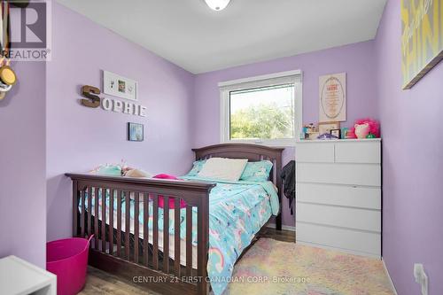 224 Munroe Street, West Elgin (West Lorne), ON - Indoor Photo Showing Bedroom