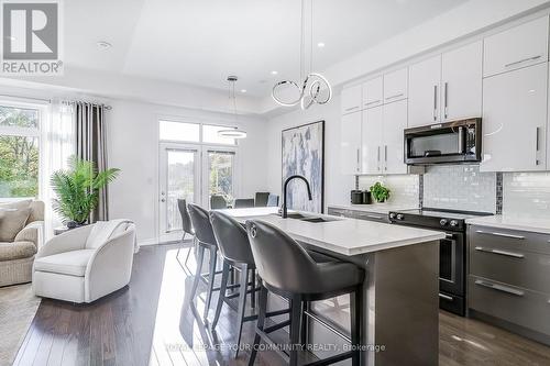 138 Golden Trail, Vaughan, ON - Indoor Photo Showing Kitchen With Double Sink With Upgraded Kitchen