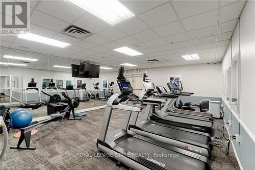 914 - 1270 Maple Crossing Boulevard, Burlington, ON - Indoor Photo Showing Gym Room