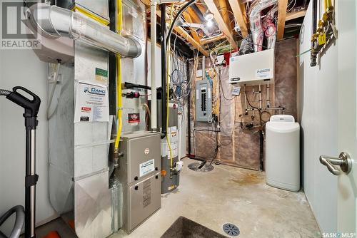 21 College Crescent, White City, SK - Indoor Photo Showing Basement