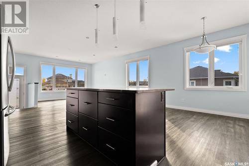 21 College Crescent, White City, SK - Indoor Photo Showing Kitchen