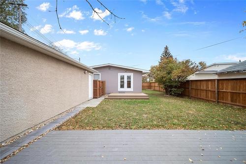 23 Gatineau Bay, Winnipeg, MB - Outdoor