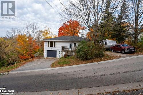 4 George Street, Parry Sound, ON - Outdoor