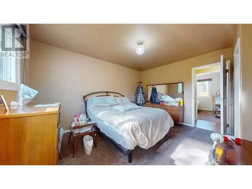 2741 8Th  S Street, Cranbrook, BC - Indoor Photo Showing Bedroom