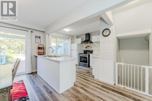 92 Charles Best Place, Kitchener, ON - Indoor Photo Showing Kitchen