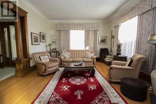 31 Taylor St, Bruce Mines, ON - Indoor Photo Showing Living Room