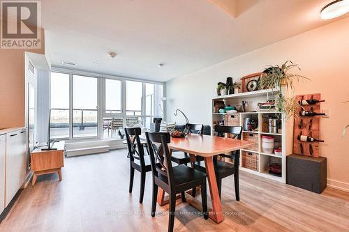 718 - 2300 St Clair Avenue W, Toronto, ON - Indoor Photo Showing Dining Room