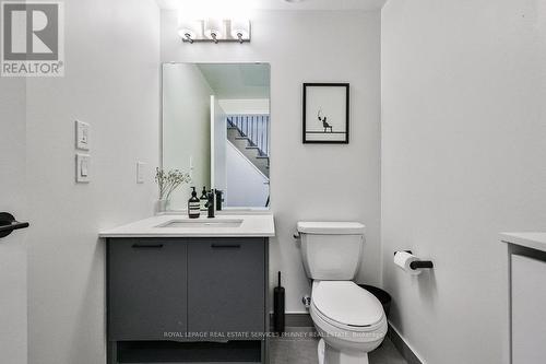 718 - 2300 St Clair Avenue W, Toronto, ON - Indoor Photo Showing Bathroom