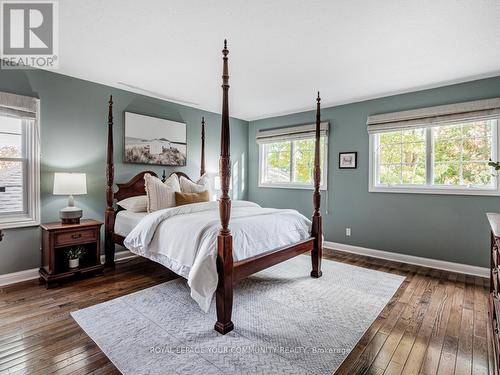 49 Cousins Drive, Aurora, ON - Indoor Photo Showing Bedroom