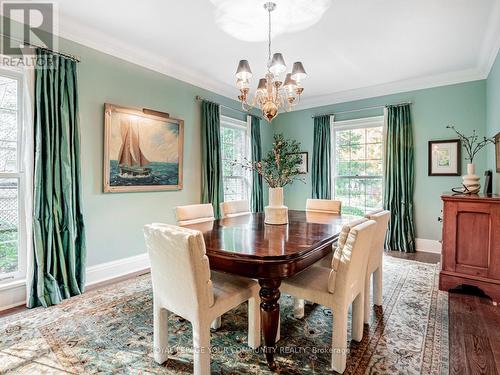 49 Cousins Drive, Aurora, ON - Indoor Photo Showing Dining Room