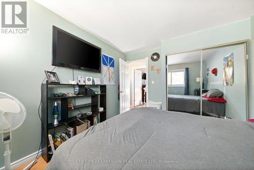 42 Gunter Settlement Road, Quinte West, ON - Indoor Photo Showing Bedroom