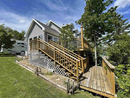 5067 Kempt Head Road, Southside Boularderie, NS 