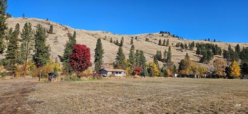 3225 Hwy 3, Rock Creek, BC - Outdoor With View