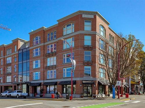 205-601 Herald St, Victoria, BC - Outdoor With Facade