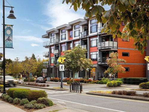 508-7162 West Saanich Rd, Central Saanich, BC - Outdoor With Balcony With Facade