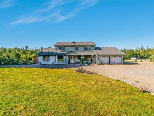 3295 Grandon Rd, Qualicum Beach, BC 