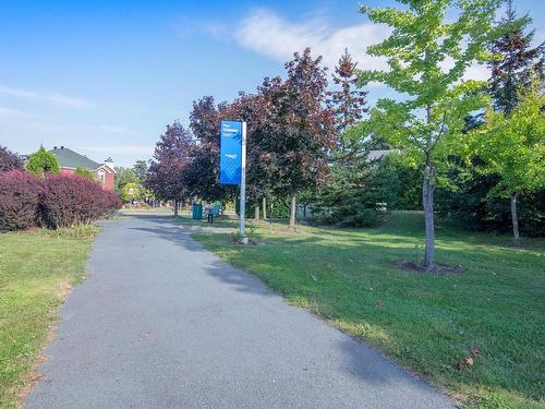 Ã proximitÃ© - 611 Rue Du Châtelet, Longueuil (Le Vieux-Longueuil), QC - Outdoor With View