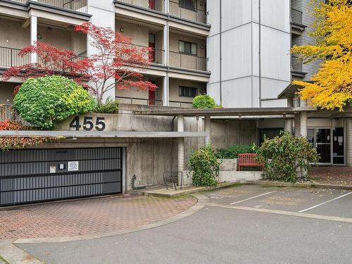 410-455 Sitkum Rd, Victoria, BC - Outdoor With Balcony