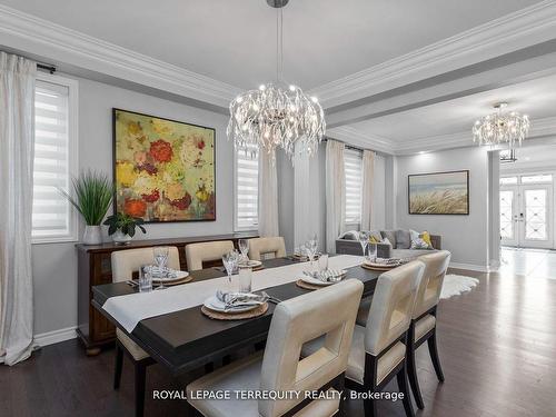 1821 Castlepoint Dr, Oshawa, ON - Indoor Photo Showing Dining Room