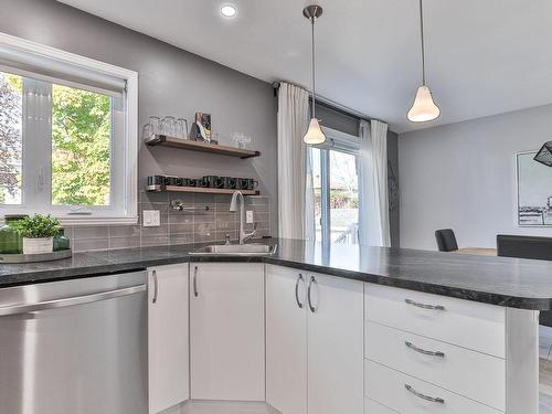 Cuisine - 731 Rue De Port-Royal, Repentigny (Repentigny), QC - Indoor Photo Showing Kitchen With Upgraded Kitchen