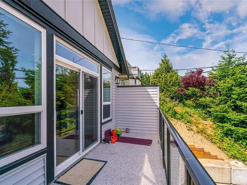 4785 Hammond Bay Rd, Nanaimo, BC 