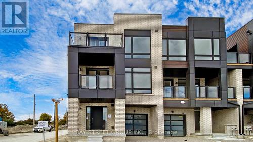 4 Dandara Gate, Vaughan, ON - Outdoor With Facade