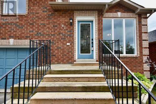 61 Holly Meadow Road, Barrie, ON - Outdoor