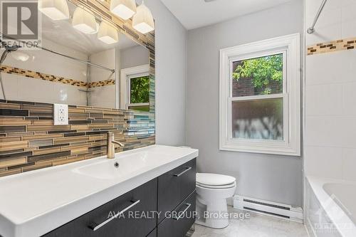 182 Marlborough Street, Ottawa, ON - Indoor Photo Showing Bathroom