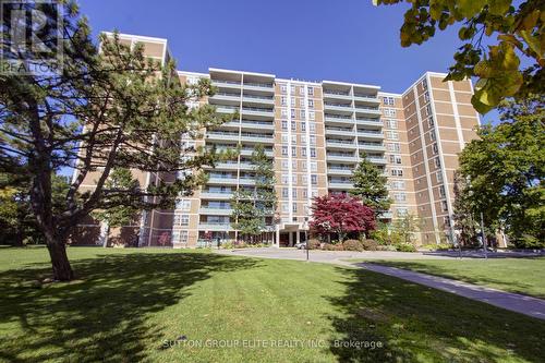 709 - 44 Longbourne Drive, Toronto, ON - Outdoor With Facade