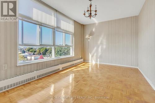 709 - 44 Longbourne Drive, Toronto, ON - Indoor Photo Showing Other Room