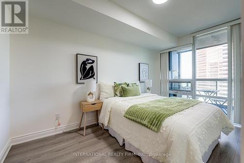 1203 - 15 Greenview Avenue, Toronto, ON - Indoor Photo Showing Bedroom