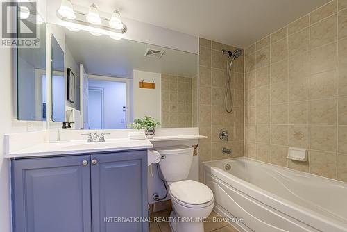 1203 - 15 Greenview Avenue, Toronto, ON - Indoor Photo Showing Bathroom