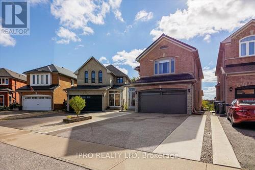 36 Pacific Wind Crescent, Brampton, ON - Outdoor With Facade