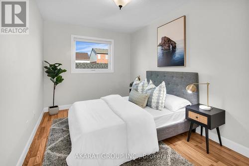 75 Gatwick Drive, Oakville, ON - Indoor Photo Showing Bedroom