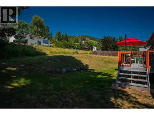 1845 Third Street, Fruitvale, BC - Outdoor