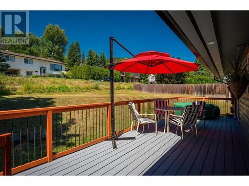 1845 Third Street, Fruitvale, BC - Outdoor With Deck Patio Veranda With Exterior