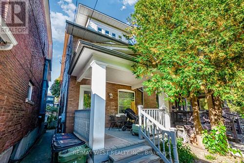 98 Glendale Avenue, Toronto, ON - Outdoor