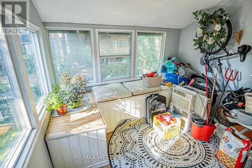 98 Glendale Avenue, Toronto, ON - Indoor Photo Showing Other Room