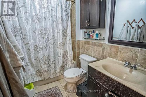 98 Glendale Avenue, Toronto, ON - Indoor Photo Showing Bathroom