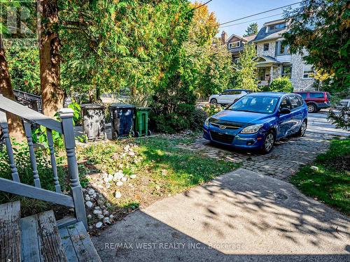 98 Glendale Avenue, Toronto, ON - Outdoor