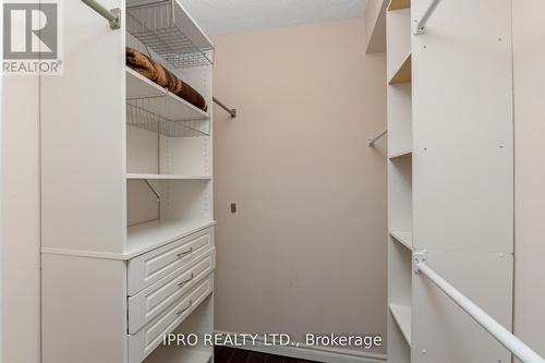 805 - 5 Lisa Street, Brampton, ON - Indoor With Storage