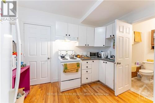 68 Main Street, Champlain, ON - Indoor Photo Showing Kitchen