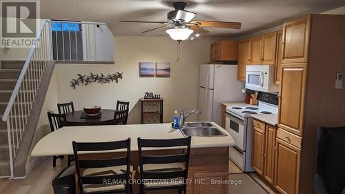 243 Lillian Crescent, Barrie, ON - Indoor Photo Showing Kitchen With Double Sink