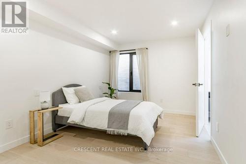 284 Ellis Avenue, Toronto, ON - Indoor Photo Showing Bedroom