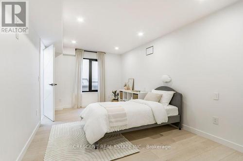 284 Ellis Avenue, Toronto, ON - Indoor Photo Showing Bedroom