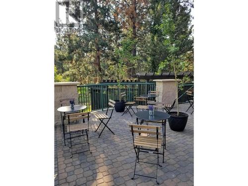 3185 Via Centrale Drive, Kelowna, BC 