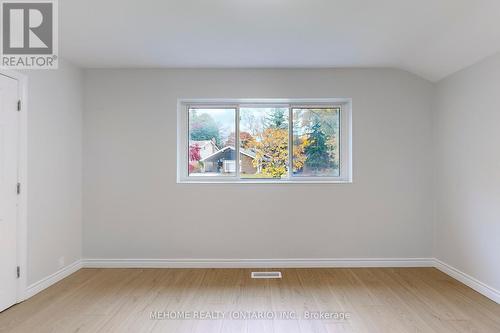 38 Cartier Crescent, Toronto, ON - Indoor Photo Showing Other Room